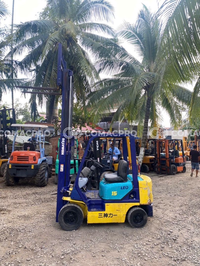Xe nâng dầu KOMATSU FD15-16