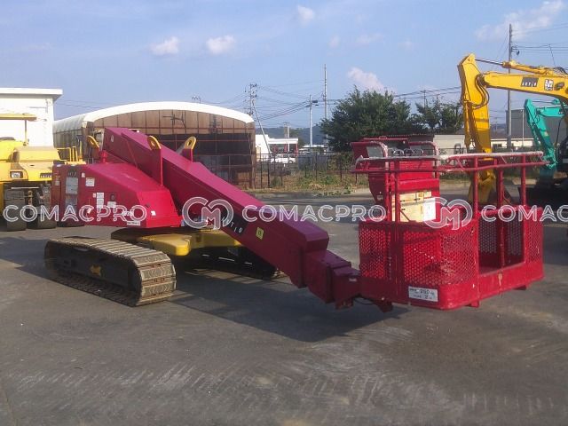 Xe nâng người AICHI SR12B - 2006