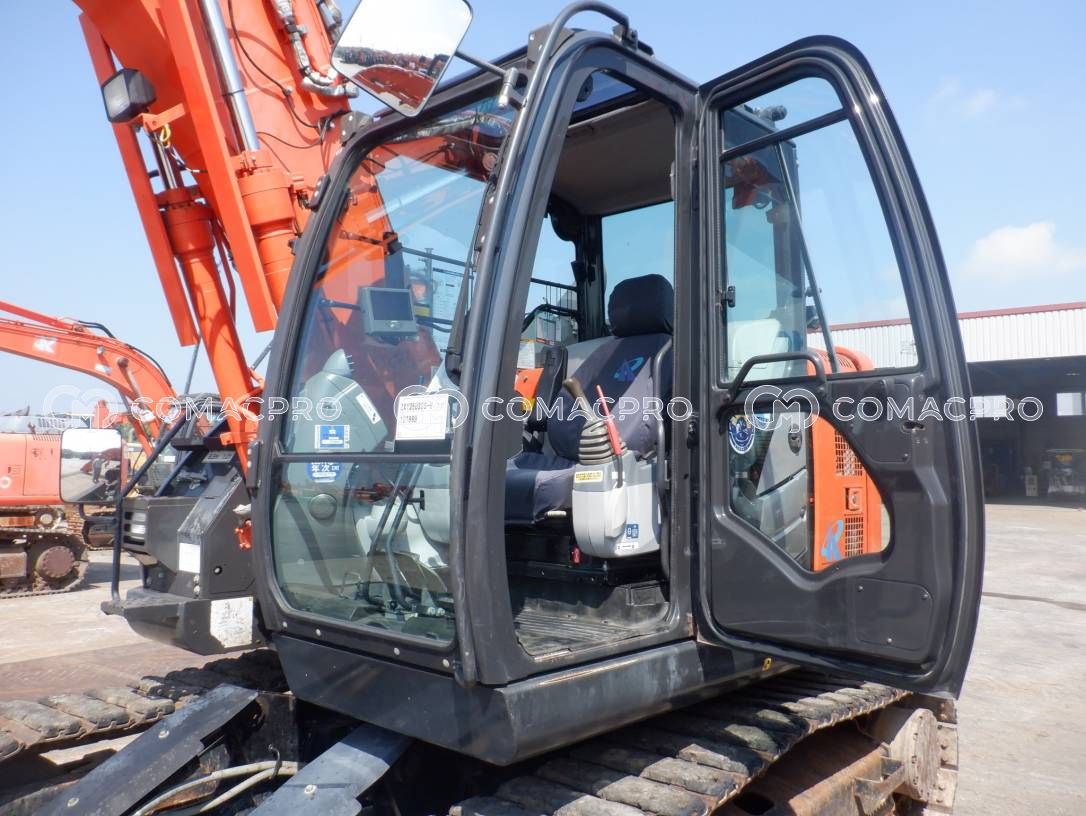 うきち＋ Máy xúc bánh xích HITACHI ZX135USOS-6 - 2017 - CoMacPro
