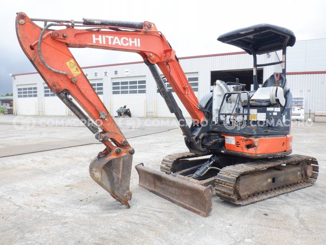 Máy xúc mini HITACHI ZX30U-5A - 2013