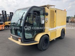 Xe quét rác NILFISK CY5000 - 2014