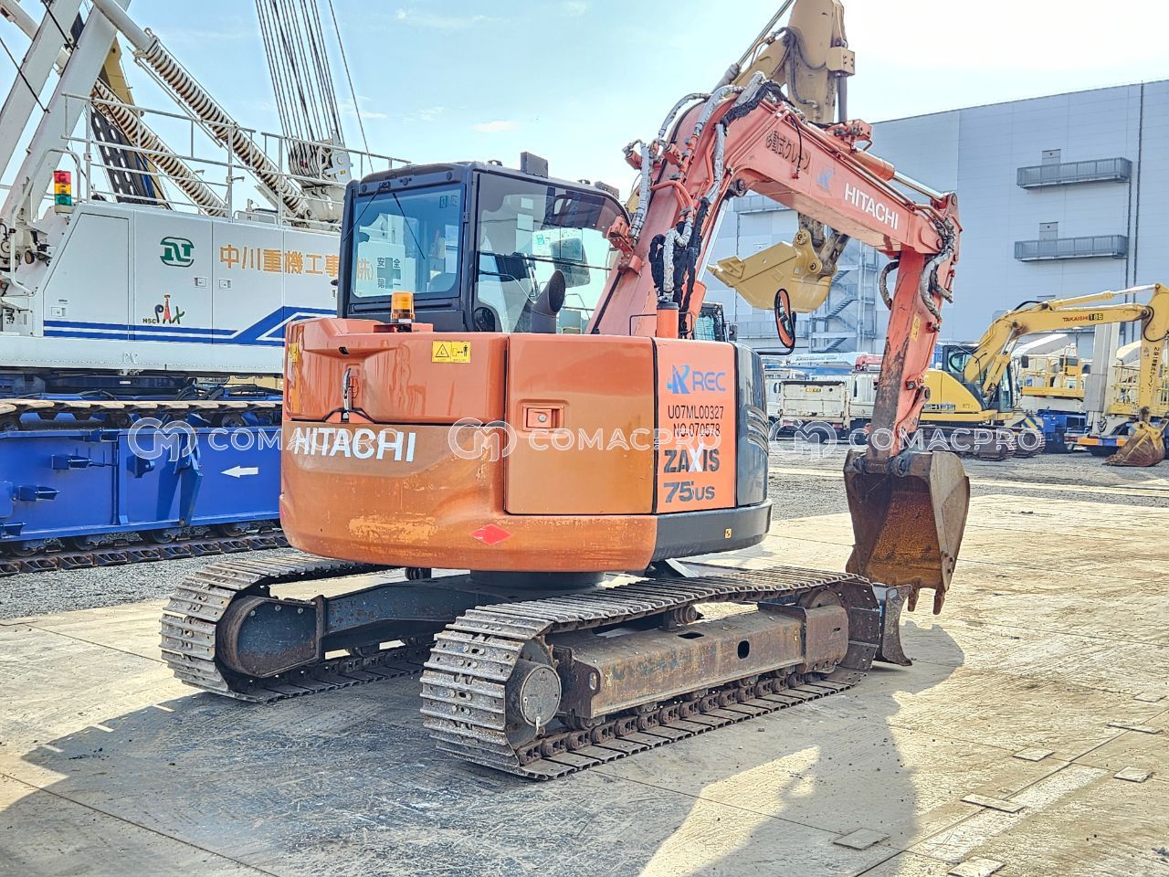 2015-年HITACHI ZX75US-5B 小型挖掘机- CoMacPro