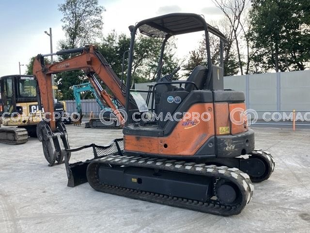 2008-年HITACHI ZX40U-2 小型挖掘机- CoMacPro