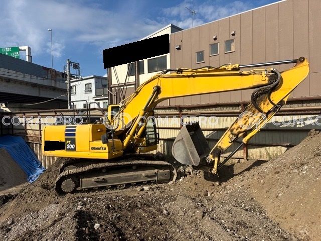 Máy xúc bánh xích KOMATSU PC200-10 - 2017