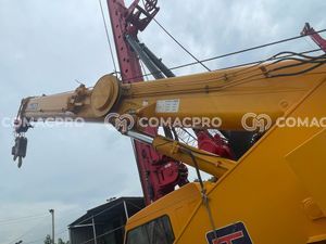 Cẩu lốp KATO KR25H-V8 - 2014