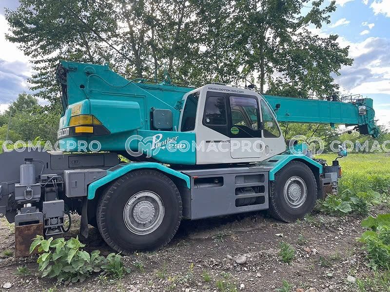 Cẩu lốp KOBELCO RK250-3 - 1995