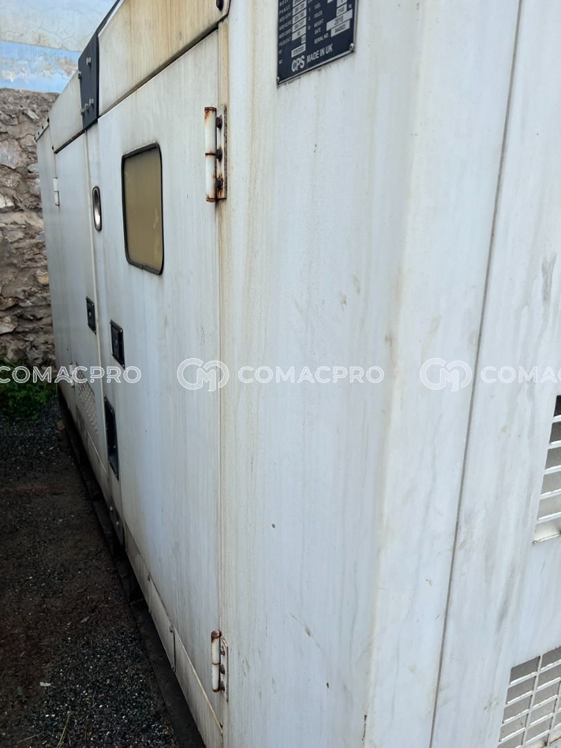 Công suất 220 kVA Cummins AC200s - 2013