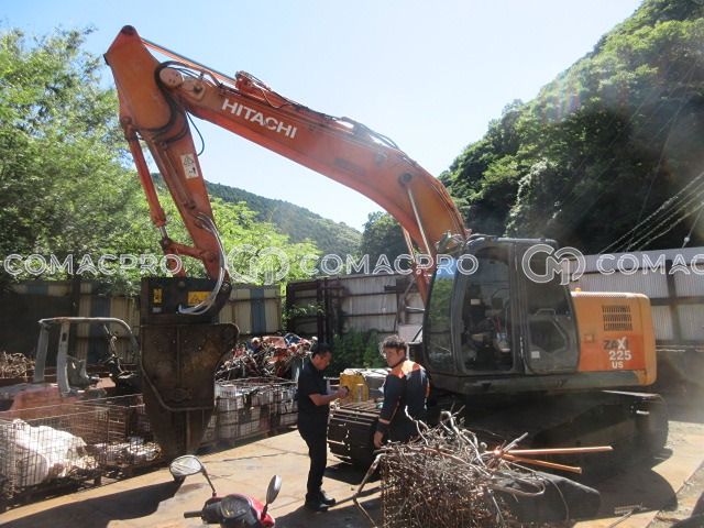 Máy xúc bánh xích HITACHI ZX225USR-3 - 2009