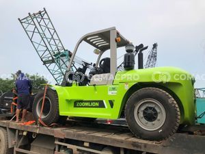 Xe nâng điện ZOOMLION FB100 - 2025