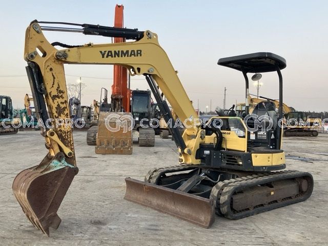Máy xúc mini YANMAR VIO45-6A