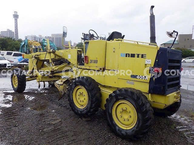 Xe san gạt KOMATSU GD405A-2 - 1996