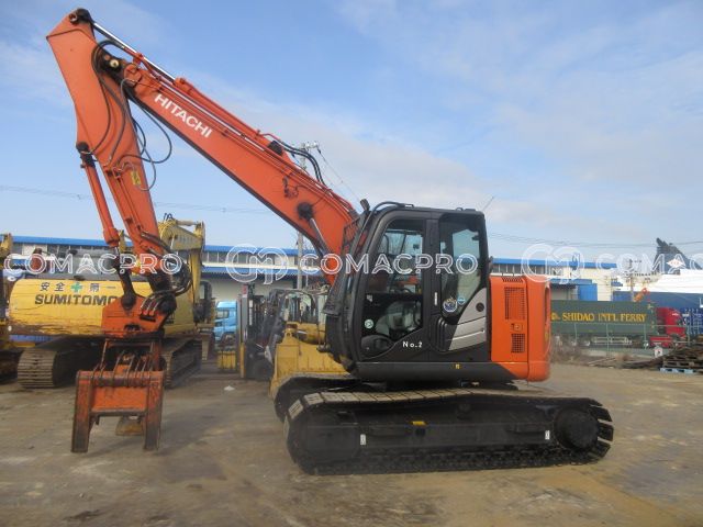 Máy xúc bánh xích HITACHI ZX135US-5B - 2017