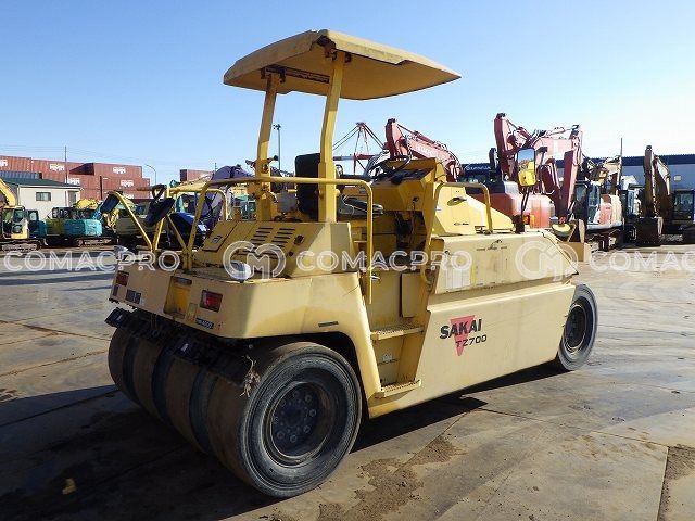 Xe lu SAKAI TZ700 - 2001