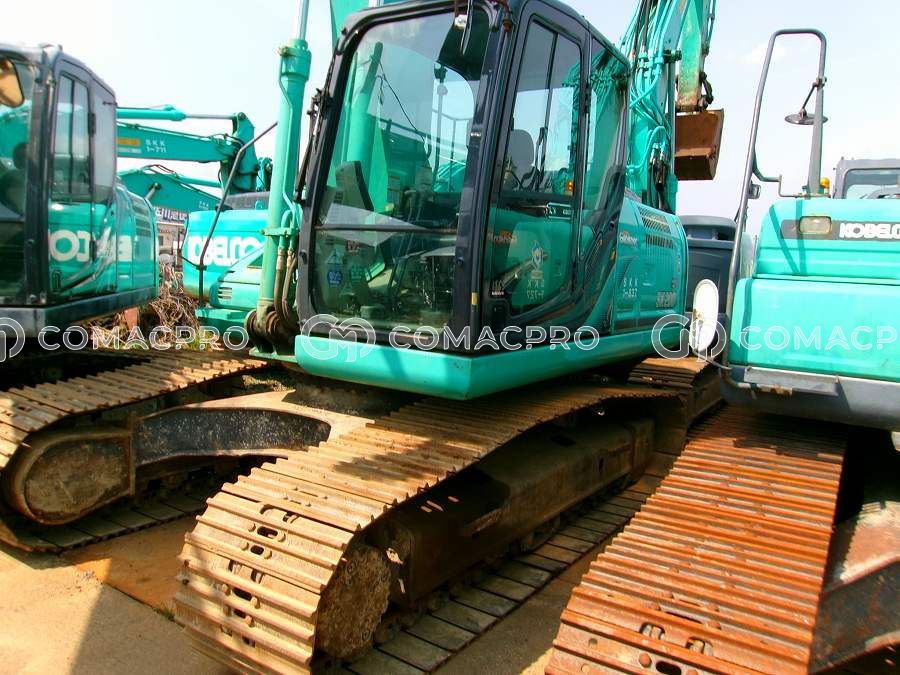 Máy xúc bánh xích KOBELCO SK200-9 - 2015