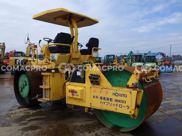 Xe lu SAKAI MW700 - 2008