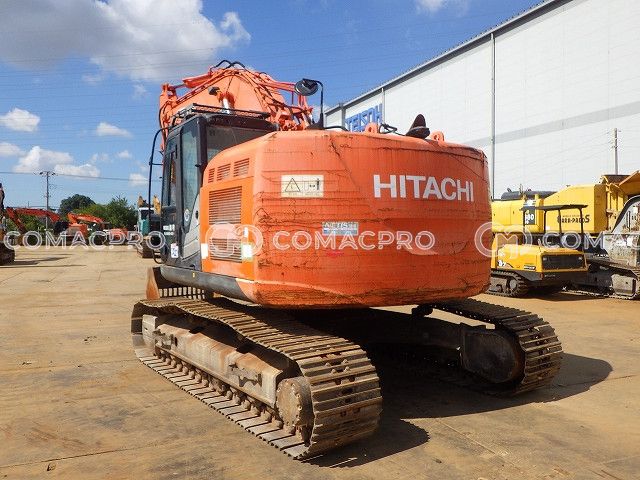 2016-年HITACHI ZX225USRLCK-5B 履带式挖掘机- CoMacPro