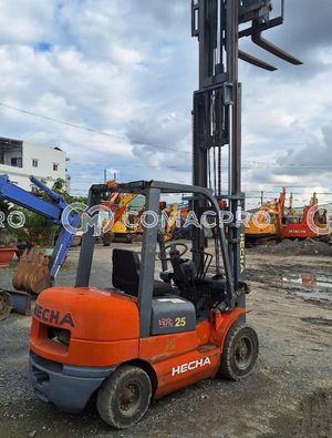 Xe nâng điện HECHA FD25 - 2016