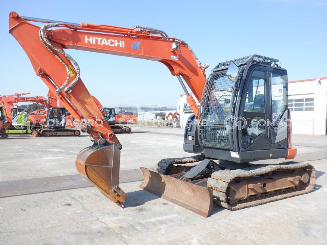 2020-年HITACHI ZX75USK-5B 小型挖掘机- CoMacPro