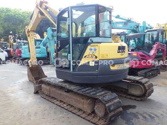 Máy xúc bánh xích YANMAR B7-5B - 2014
