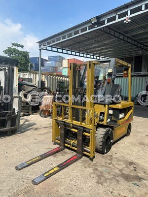 Xe nâng dầu NISSAN 2f300 - 2007