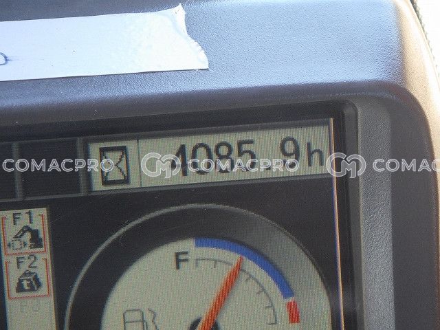 yoccshi一商品 2010-年製 HITACHI ZX200LC-3 クローラーショベル - CoMacPro