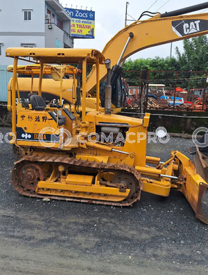 Xe ủi KOMATSU D20A-6 - 2000