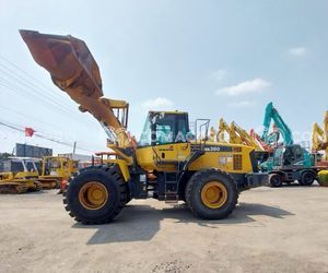 Máy xúc lật KOMATSU WA380-6 - 2008