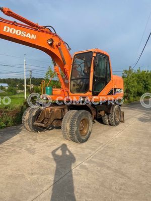 Máy xúc bánh lốp DOOSAN DX140W - 2005