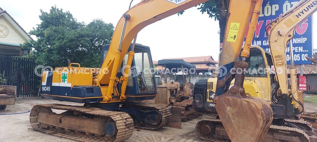 Máy xúc bánh xích KOBELCO SK045 - 1989