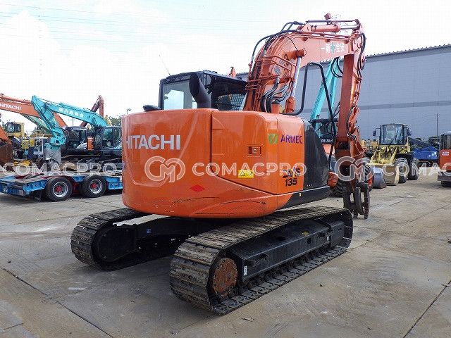 2016-年HITACHI ZX135US-5B 履带式挖掘机- CoMacPro