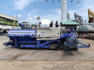 Máy rải thảm nhựa MITSUBISHI MF35D - 1999