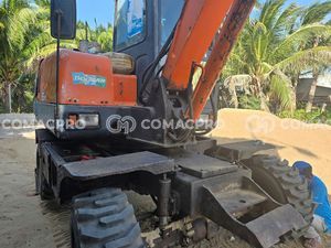 Máy xúc bánh lốp DAEWOO SL55W-V - 2001