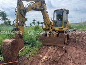 Máy xúc bánh lốp KOMATSU PW130 - 1997