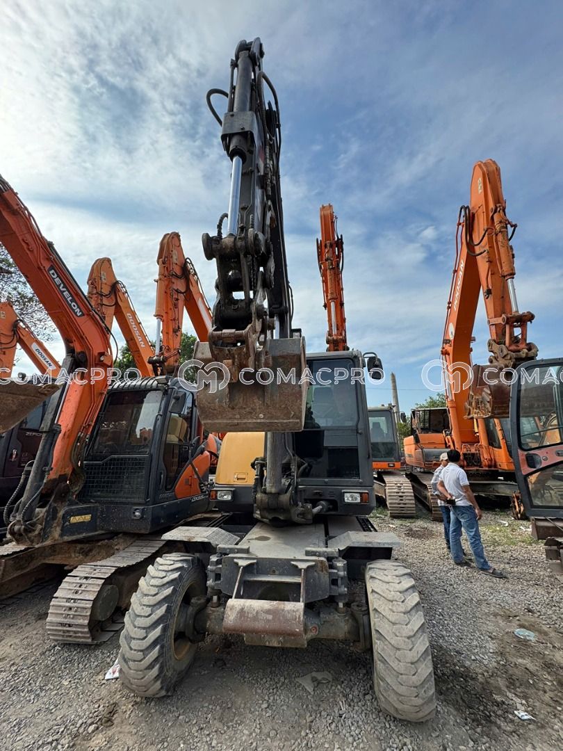 Máy xúc bánh lốp VOLVO EW60E - 2015