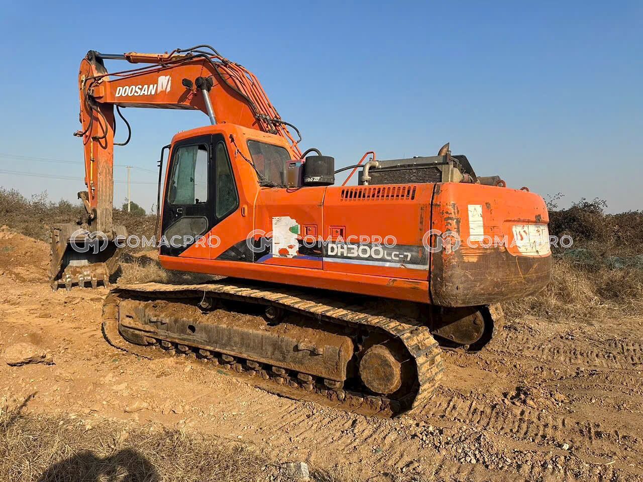 Máy xúc bánh xích DOOSAN DH300LC-7 - 2008