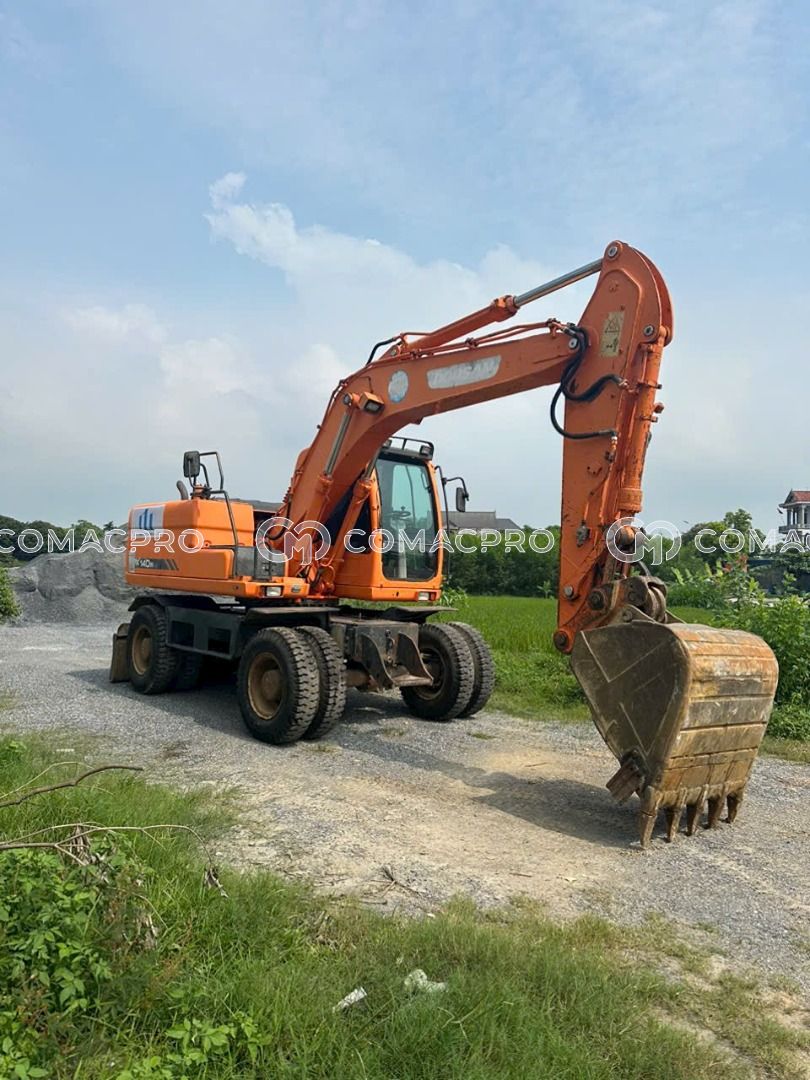 Máy xúc bánh xích DOOSAN DX140W - 2013