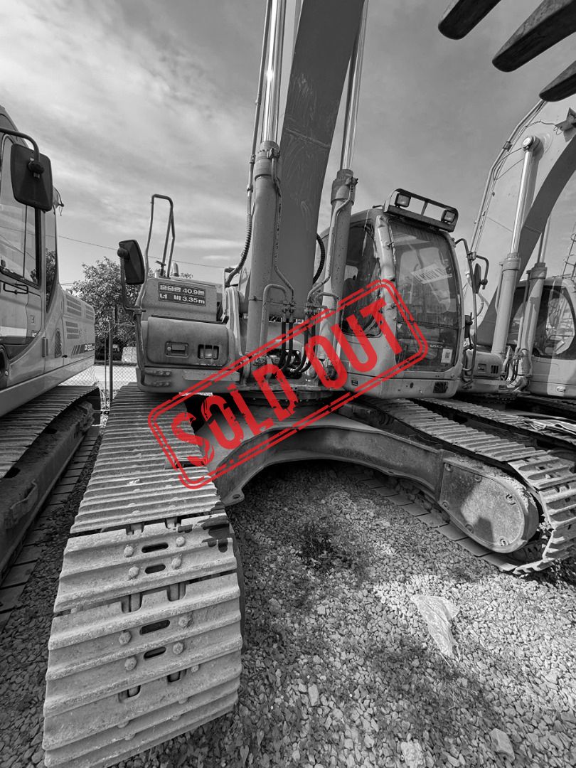 Máy xúc bánh xích DOOSAN DX420LCA - 2009