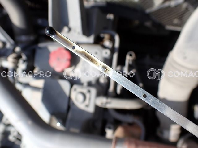 2013-年HITACHI ZX120-3 履带式挖掘机- CoMacPro