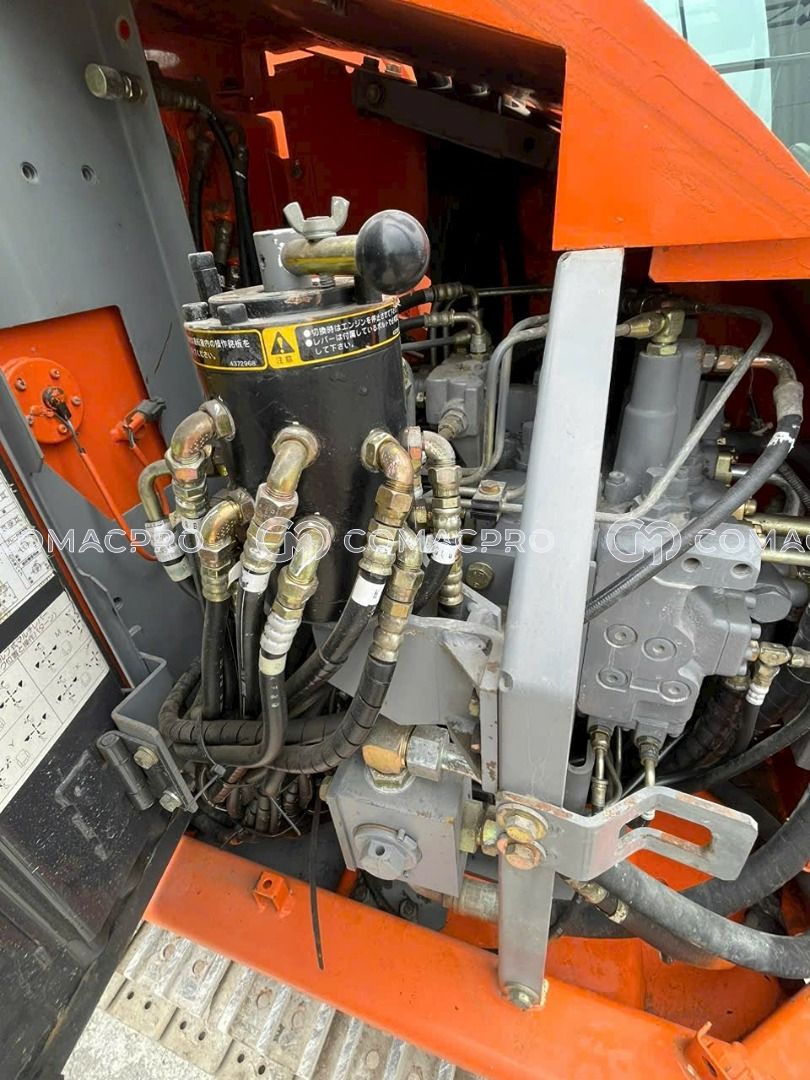 2014 - HITACHI ZX135US Máy xúc đào bánh xích, ảnh 9