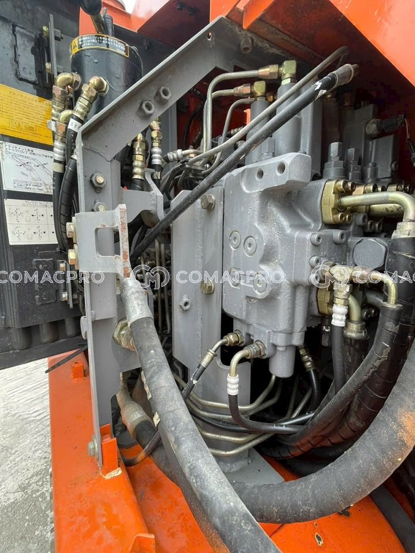 2014 - HITACHI ZX135US Máy xúc đào bánh xích, ảnh 8
