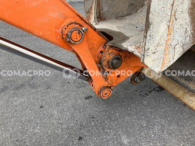 2016-年HITACHI ZX135US-5B 履带式挖掘机- CoMacPro