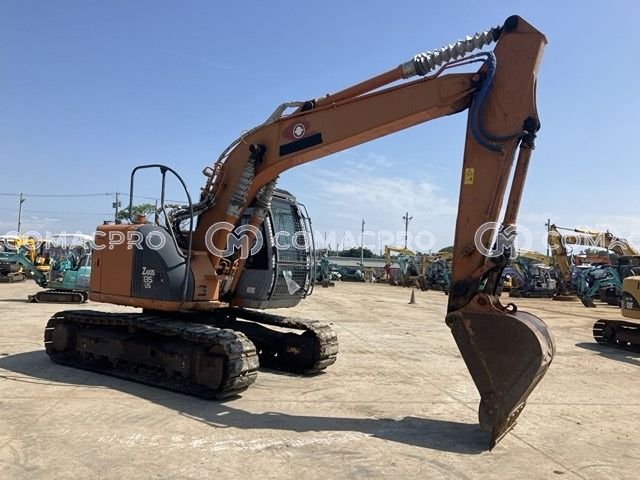 HITACHI ZX135USK クローラーショベル - CoMacPro