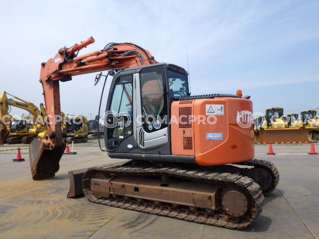 2014-年HITACHI ZX135USOS-3 履带式挖掘机- CoMacPro
