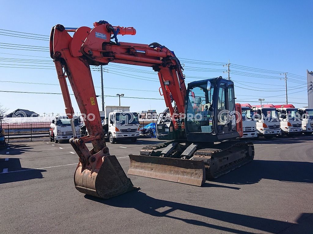 2015-年HITACHI ZX135USOS-5B 履带式挖掘机- CoMacPro