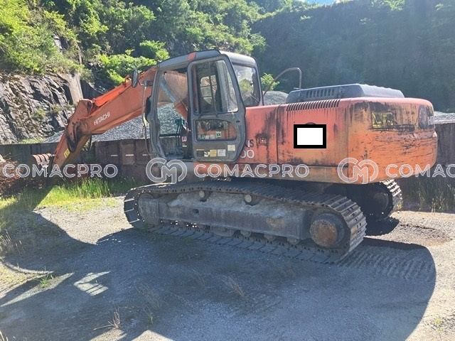 2000- HITACHI ZX200 Crawler Excavator - CoMacPro