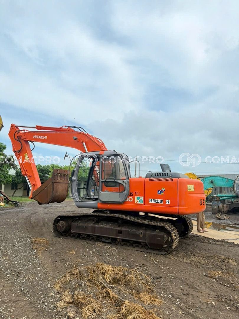 Máy xúc bánh xích HITACHI ZX200 - 2004