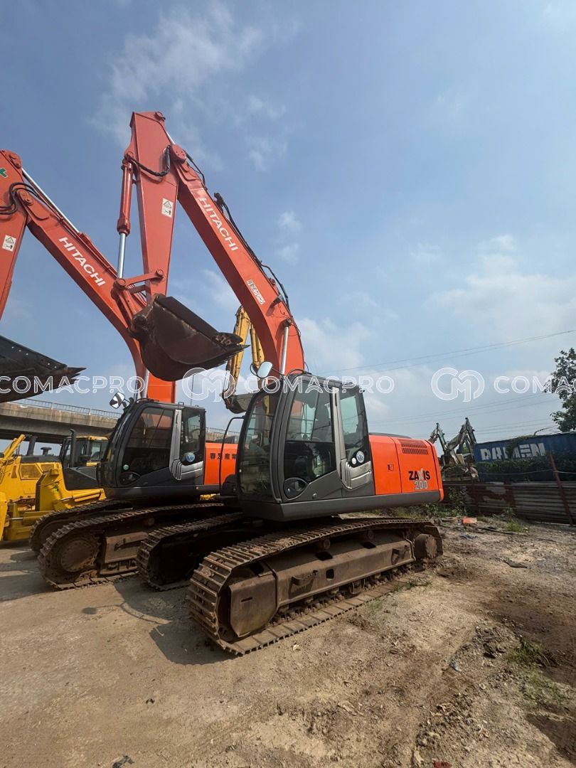 Máy xúc bánh xích HITACHI ZX200-3 - 2008
