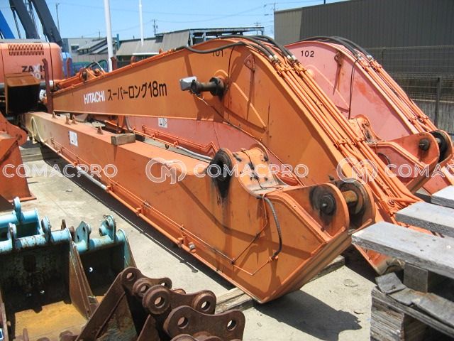 2008-年HITACHI ZX200LC-3 履带式挖掘机- CoMacPro