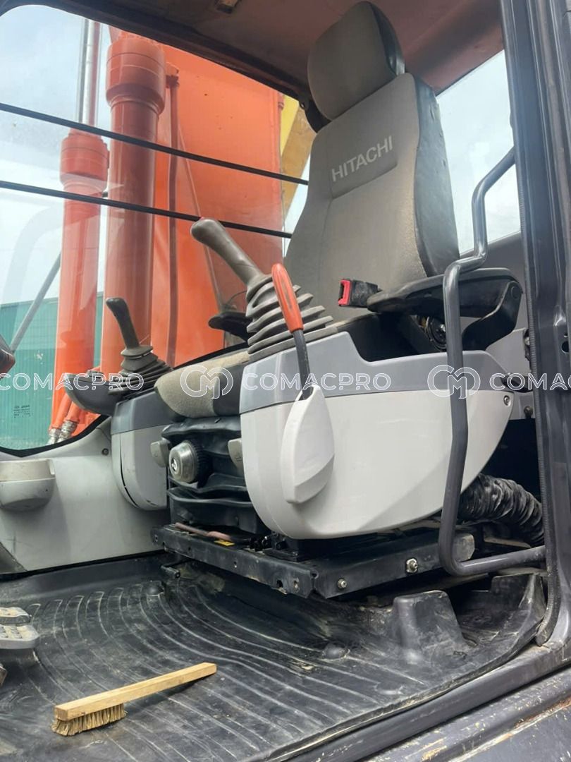 2016 - HITACHI ZX210 Máy xúc đào bánh xích, ảnh 5