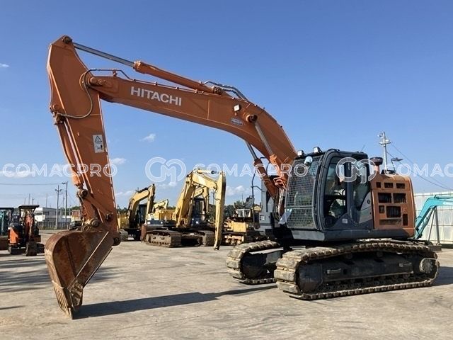 Máy xúc bánh xích HITACHI ZX225USR-5B - 2016